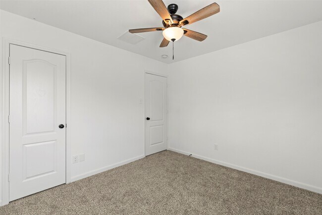 Building Photo - 6519 Bluestone Springs Ln