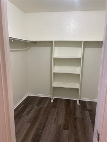 Building Photo - 2211 S Vernon Ave