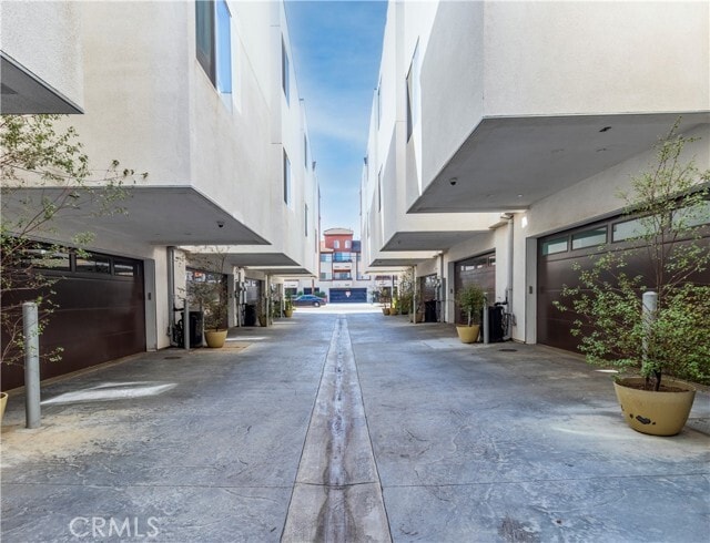 Building Photo - 6566 W 85th Pl