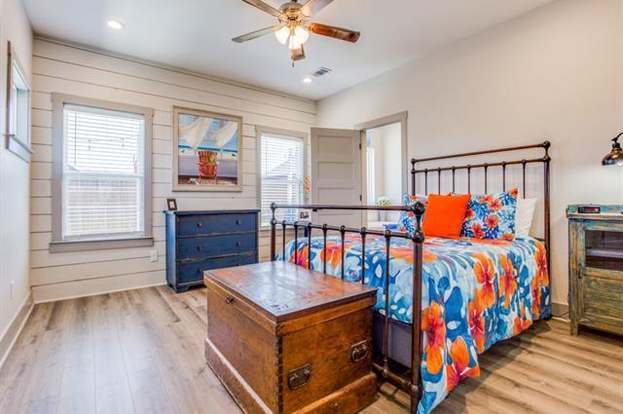 Building Photo - 405 Carneros Dr