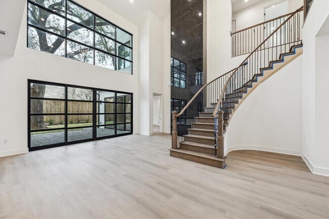 Building Photo - 5513 Pagewood Ln