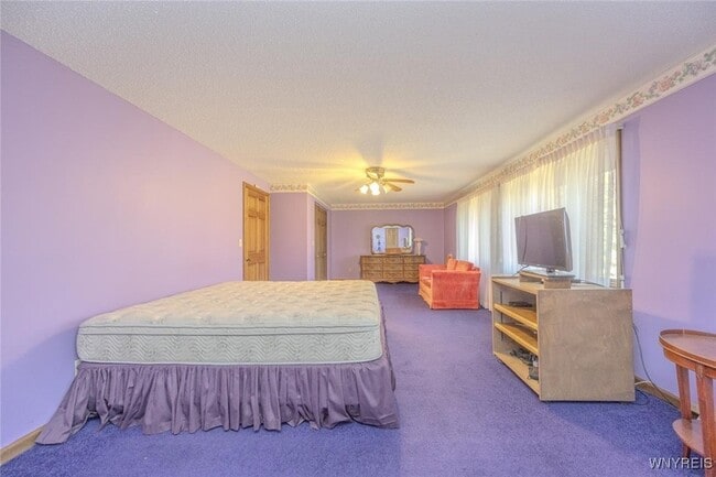 Building Photo - 6784 Bear Ridge Rd