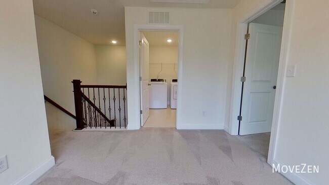 Building Photo - 5518 Harris Cove Dr