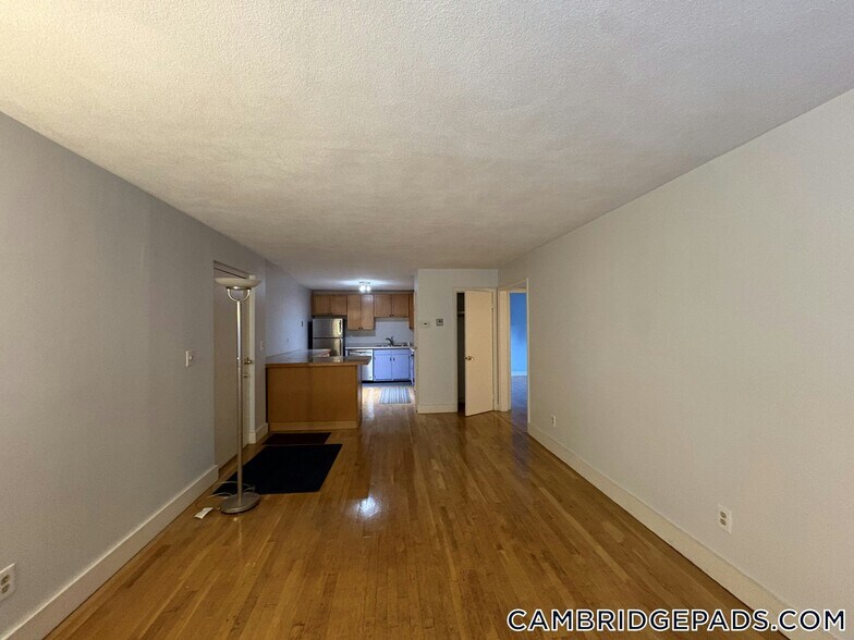 Building Photo - 11 Cogswell Ave