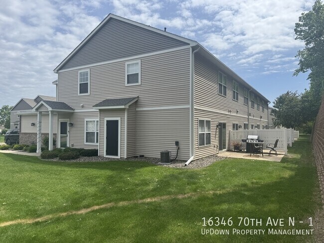 Building Photo - 16346 70th Ave N