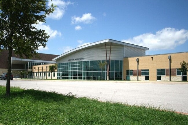 Building Photo - 19400 Caymus Dr