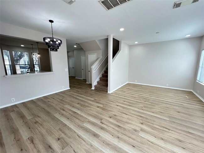 Building Photo - 16851 Pine Castle Dr