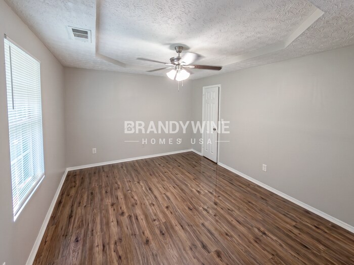 Building Photo - 2604 Clifton Run Trce