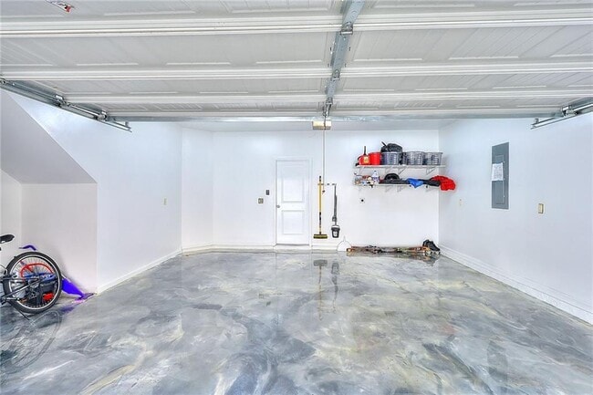 Building Photo - 1306 Harris Way S