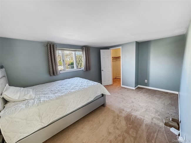 Building Photo - 32 Sterling Dr