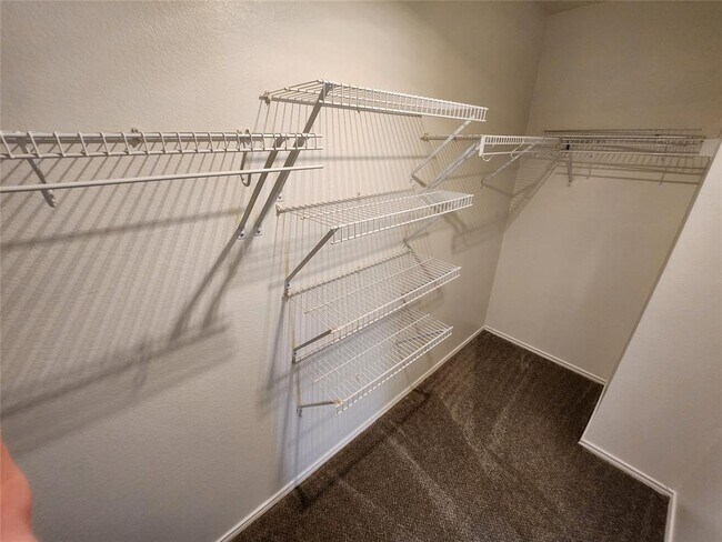 Building Photo - 5780 McNaughton