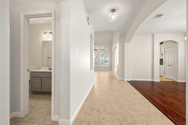Building Photo - 715 Wood Mesa Ct