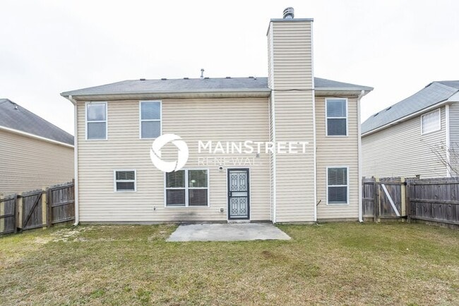 Building Photo - 5 Bedroom Pet-Friendly Home in Fairburn, GA with Main Street Renewal