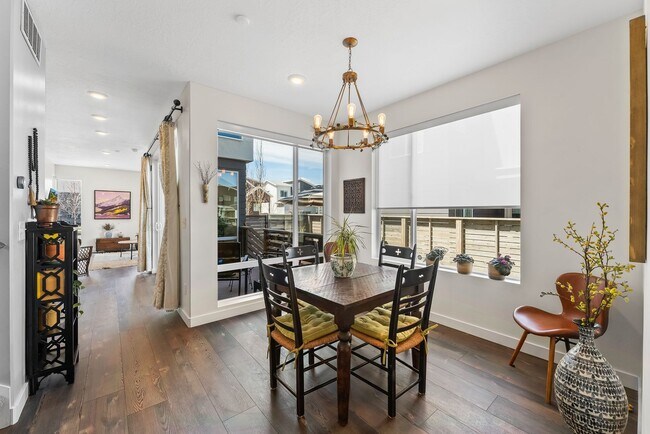 Building Photo - 6682 Serviceberry Dr