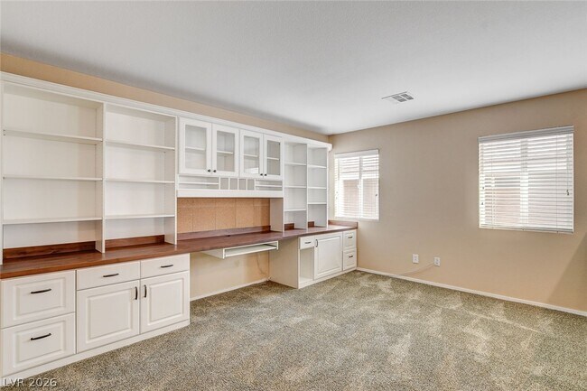 Building Photo - 9346 Horse Canyon Dr