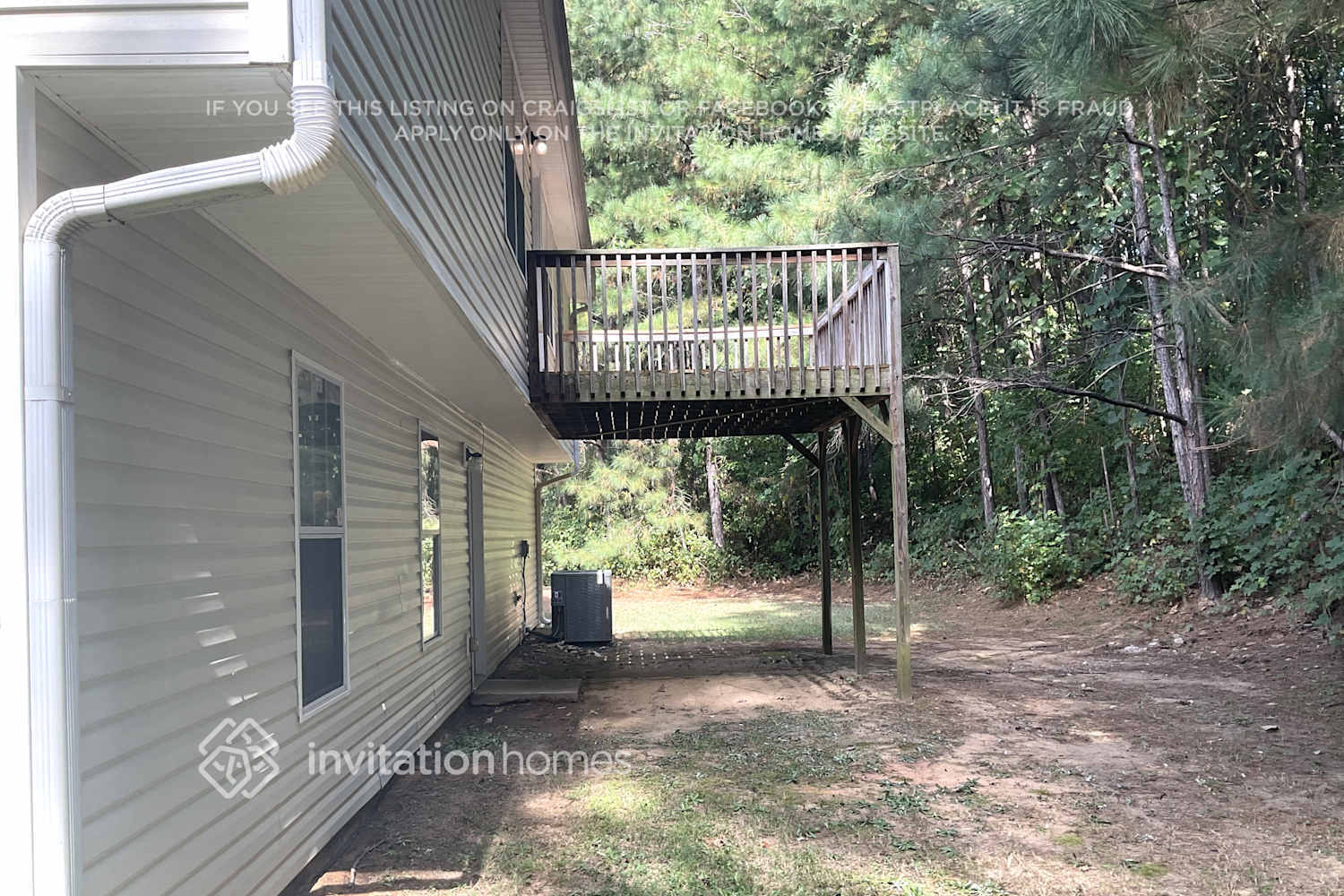 Building Photo - 400 Upson Ln