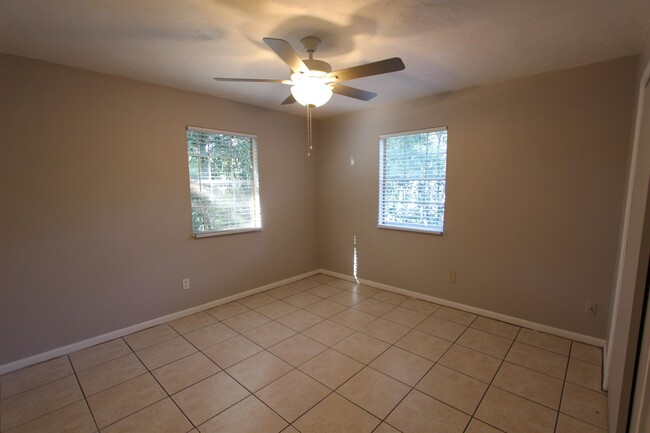 Building Photo - 1530 Pullen Rd