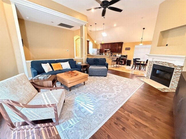 Building Photo - 4313 Creekstone Dr