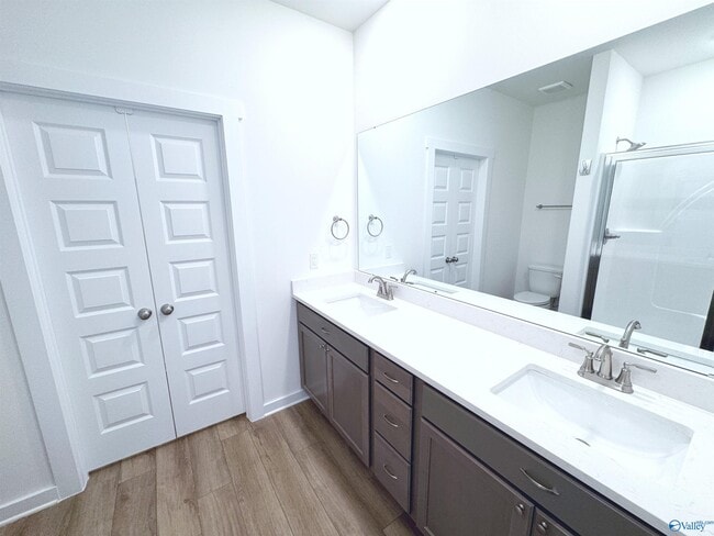Building Photo - 27573 Brisk Dr