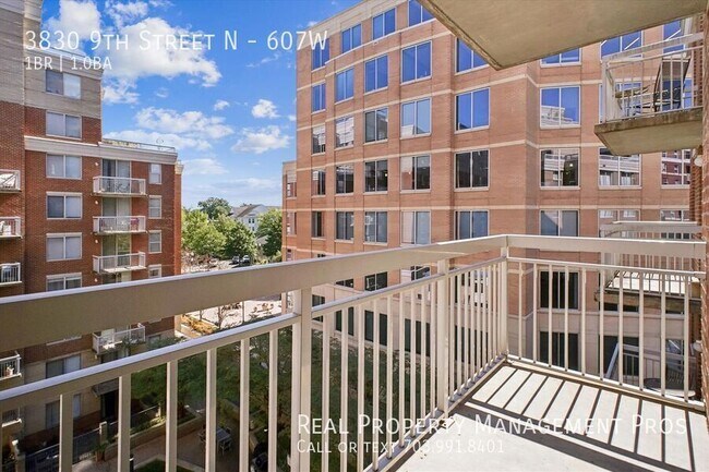 Building Photo - 3830 9th St N