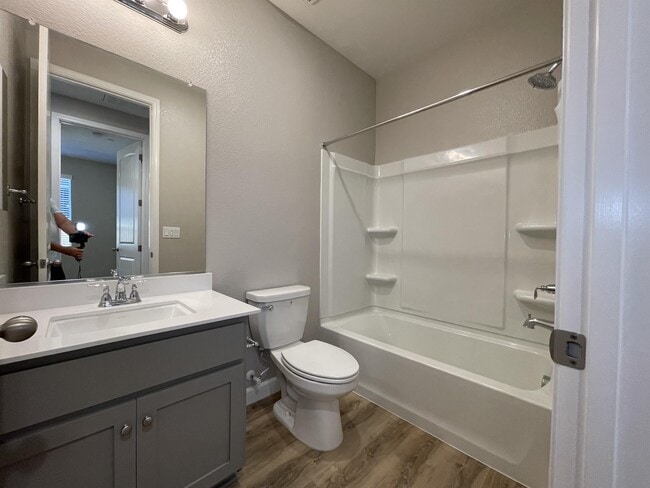 Building Photo - 3413 Chamberlain Run