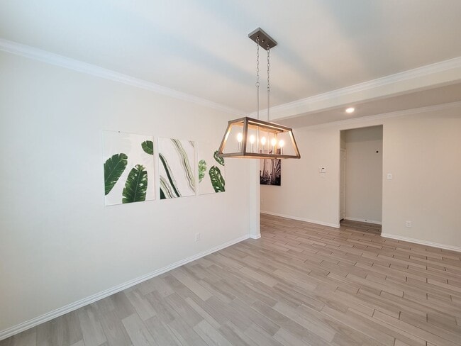 Building Photo - This thoughtfully designed home boasts 4 spacious bedrooms (2 down) and 3.5 baths, providing ampl...