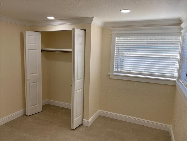 Building Photo - 5312 Birch Ave