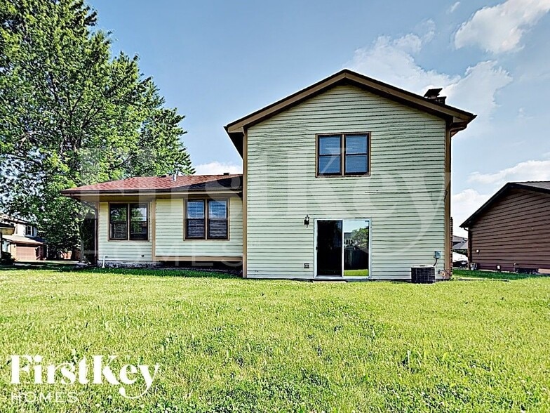 Building Photo - 6048 White Birch Ln