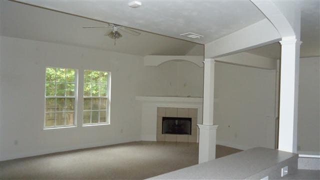 Building Photo - 8352 Innsbrook Dr