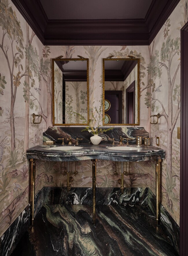 Building Photo - 3410 N Flagler Dr