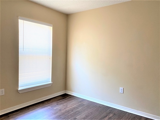 Building Photo - 1453 Mohrlake Dr
