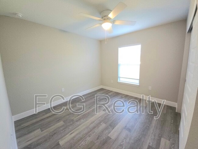 Building Photo - 85 Oak Circle Pass