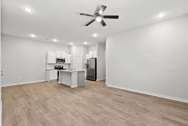Building Photo - 3619 W 45th St S