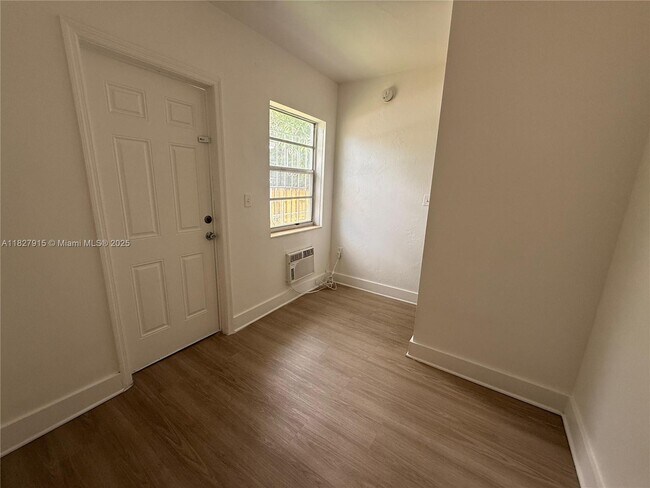 Building Photo - 167 NW 56th St