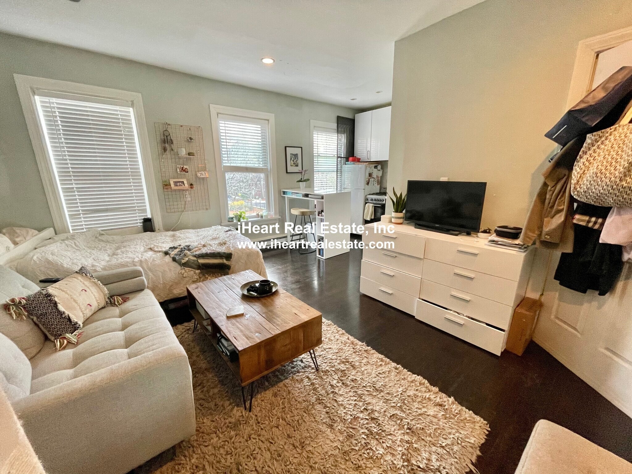 Building Photo - 57 Dwight St