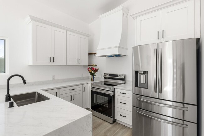 Building Photo - JUST BUILT in Mission Hills – 3BR/3BA w/ Massive Private Yard + 4+ Car Driveway (Pet Friendly!) |...