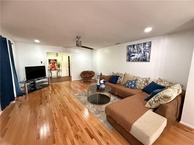 Building Photo - 4259 Taurus Dr