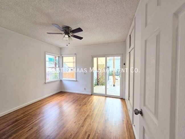 Building Photo - 1067 Ximeno Ave