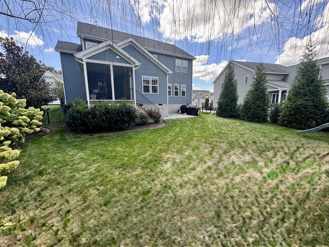 Building Photo - 14830 Distaff Rd