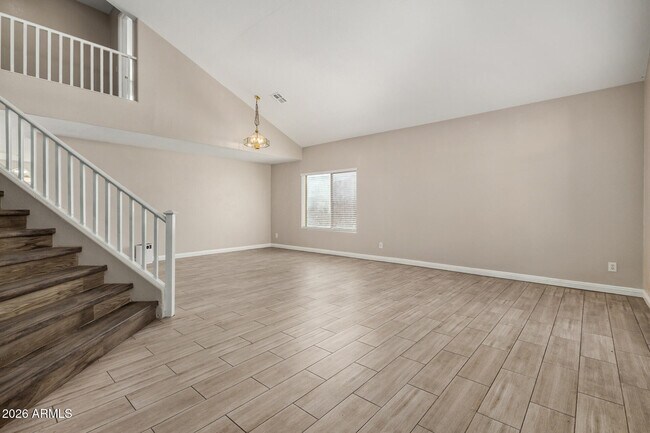 Building Photo - 10377 W Piccadilly Rd