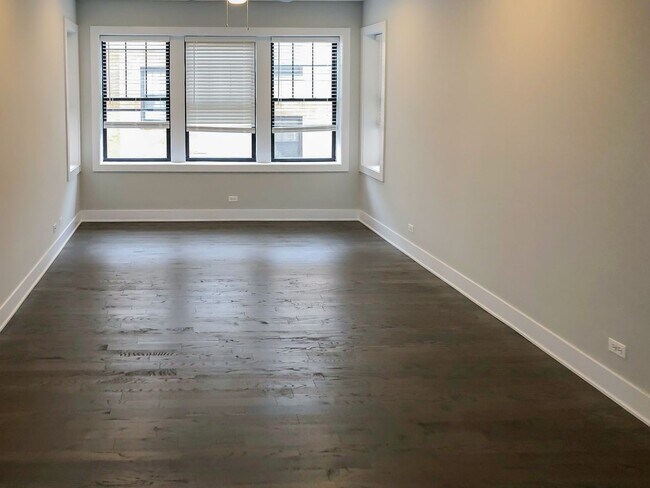 Building Photo - 2620 N Rockwell St