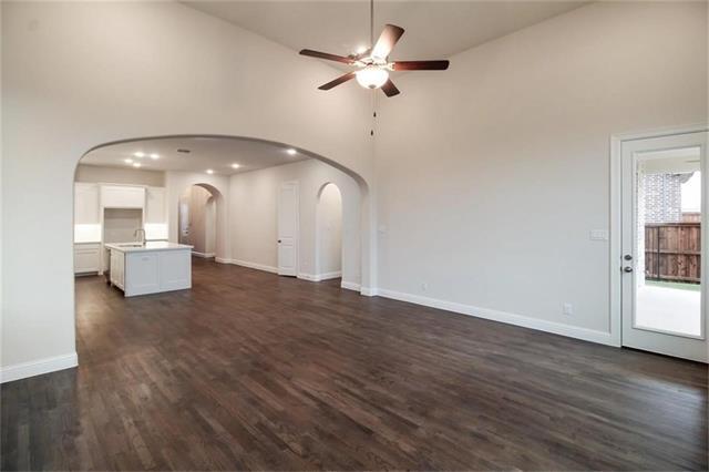 Building Photo - 860 Avery St