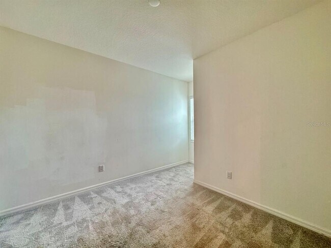 Building Photo - 34209 Rogallo Ln