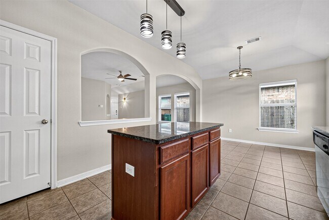 Building Photo - 26810 Henson Falls Dr
