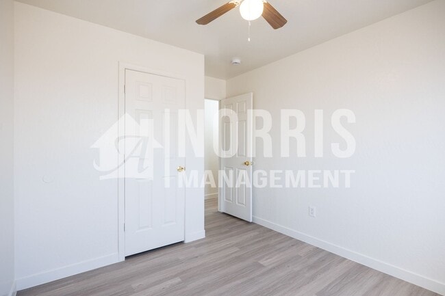 Building Photo - Perfect Duplex in Arizona City