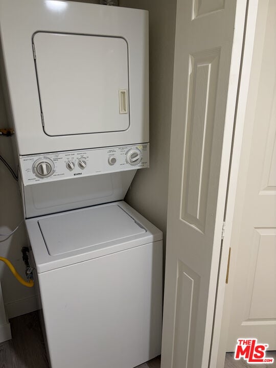 Building Photo - 432 N Kenwood St