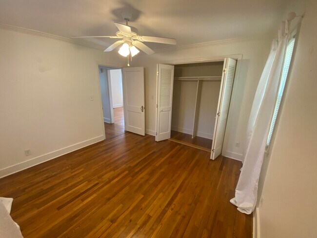 Building Photo - 337 E Boundary Ave SE