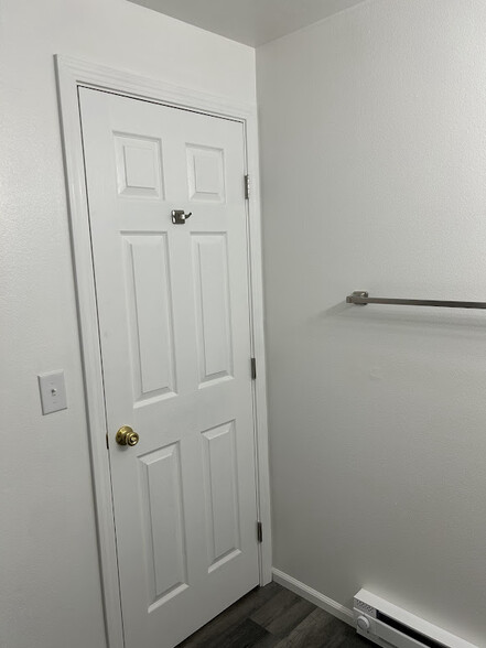 Bathroom Door - 3023 N Hogan St