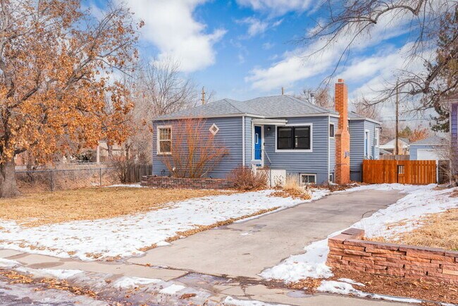 Primary Photo - 2500 S Marion St