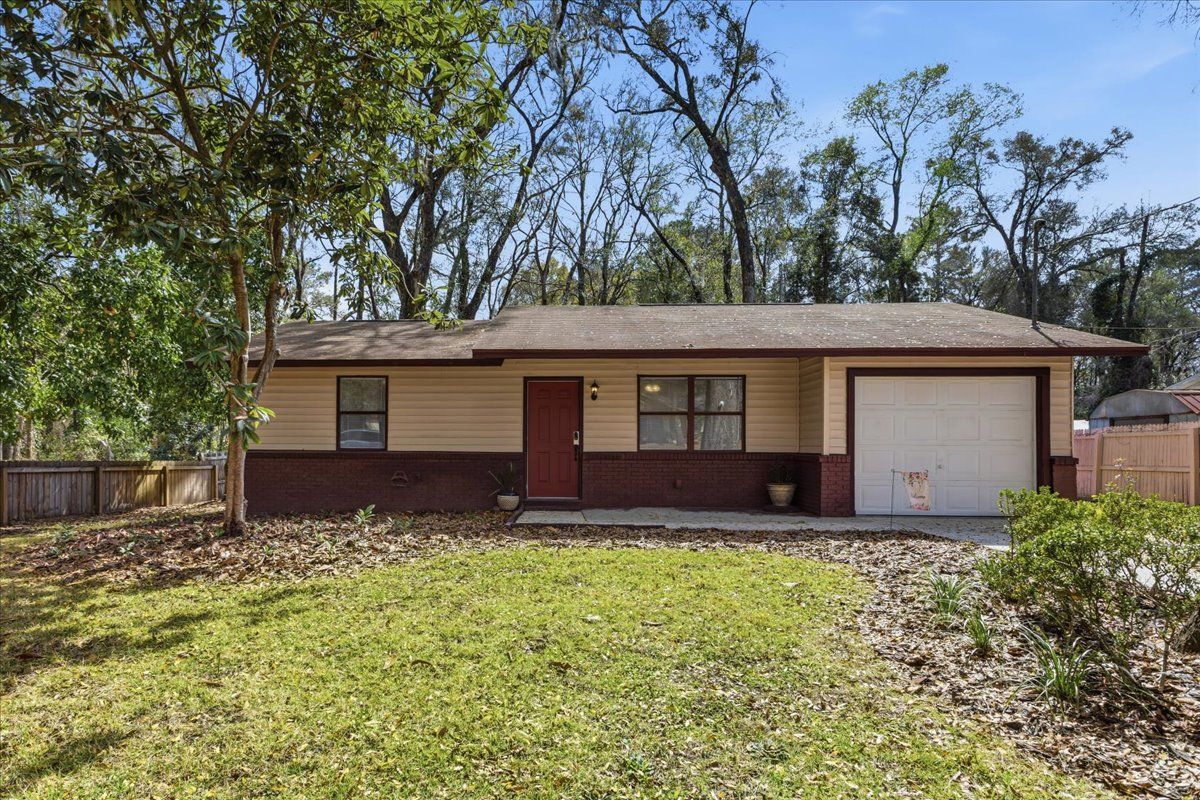 Building Photo - 11907 NW 147 Pl